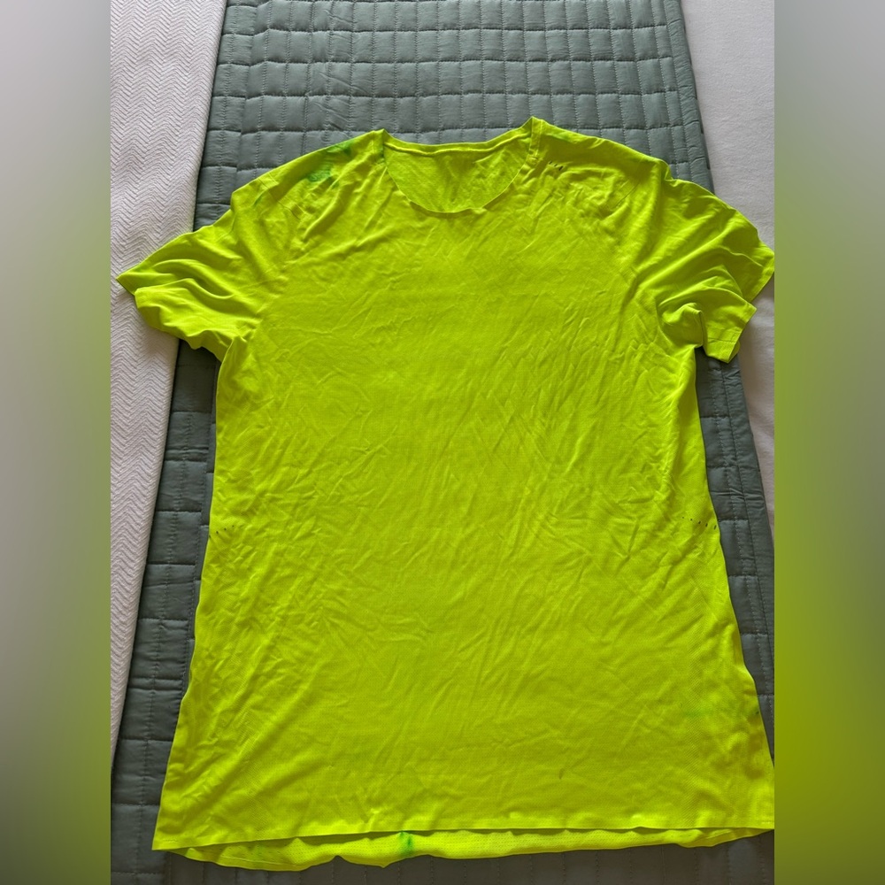 Lululemon neon yellow shirt